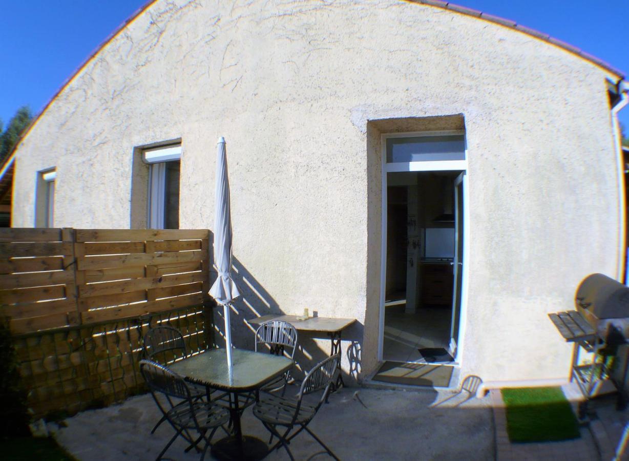 Joli appartement à 20 minutes de Montpellier Vailhauques Exterior foto